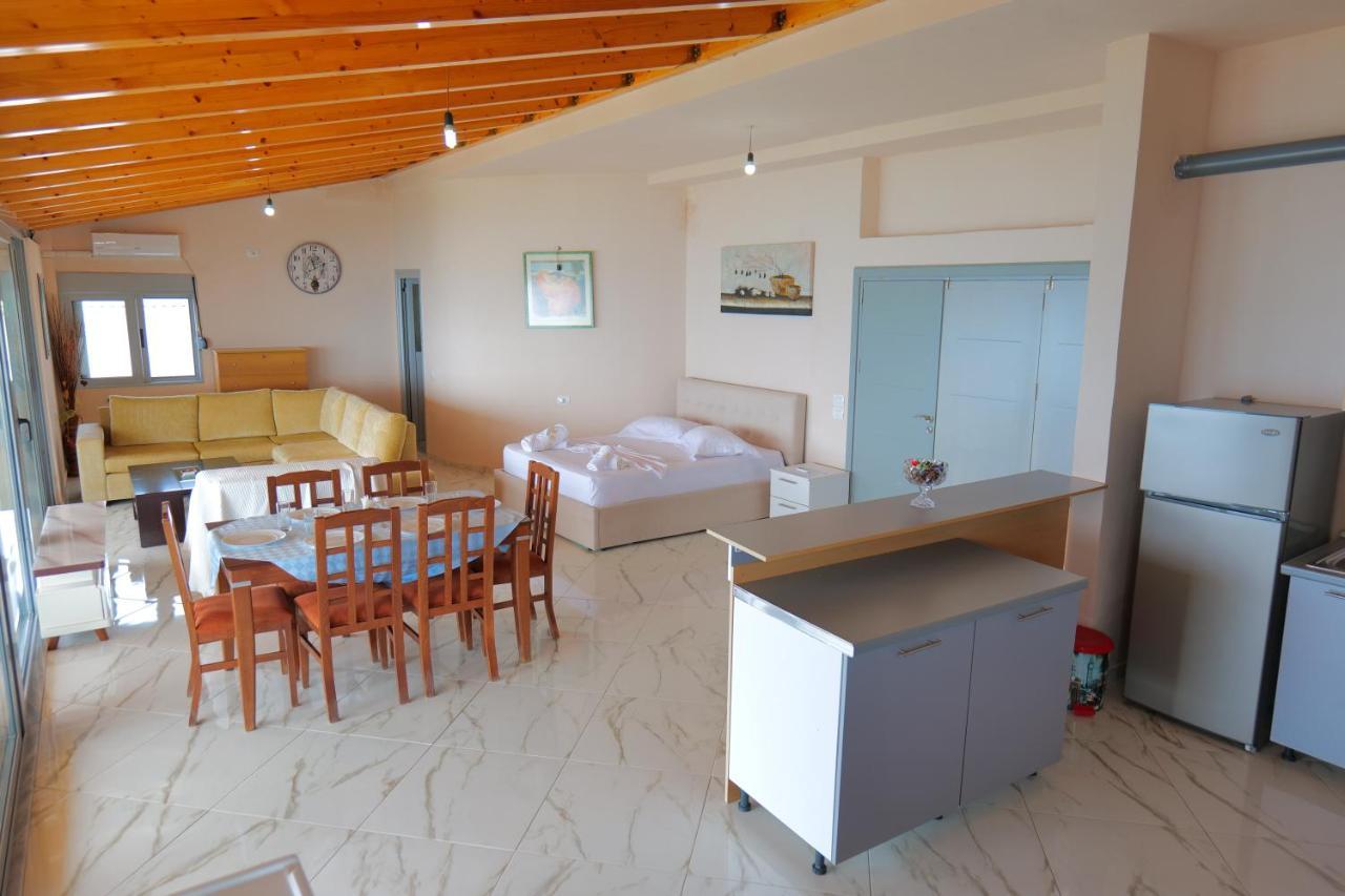 White Hotel Borş Dış mekan fotoğraf