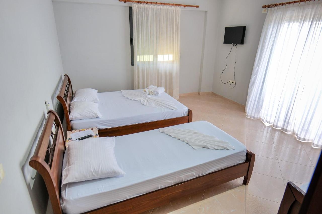 White Hotel Borş Dış mekan fotoğraf